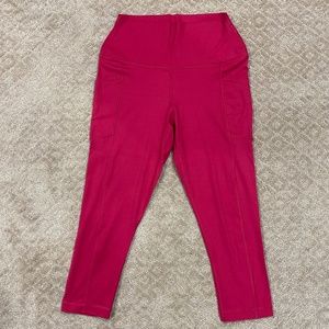 Yogalicious High Waist Squat Proof Yoga Capri Leggings w/ Side Pockets